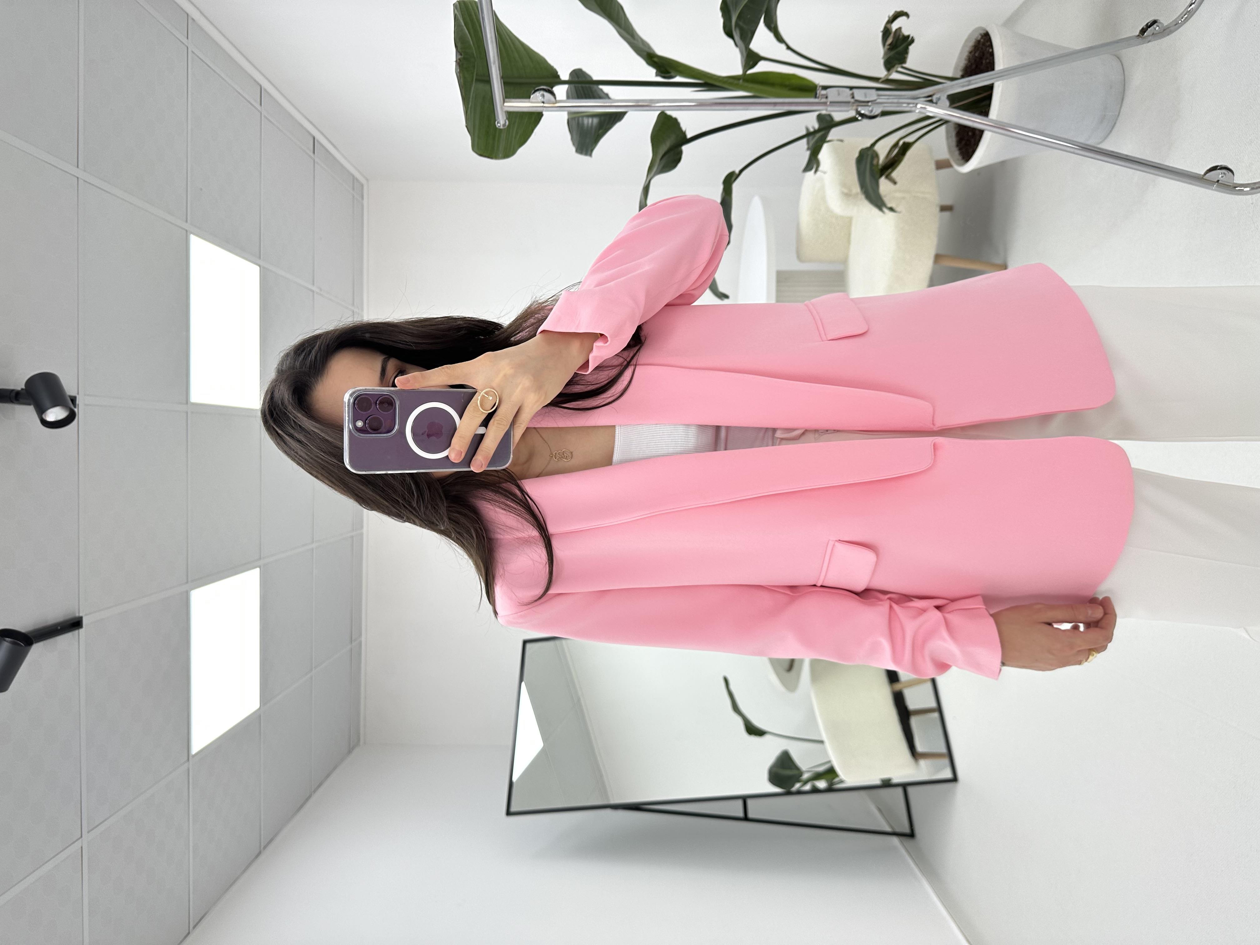 Kolu Büzgü Detaylı Pembe Blazer Ceket