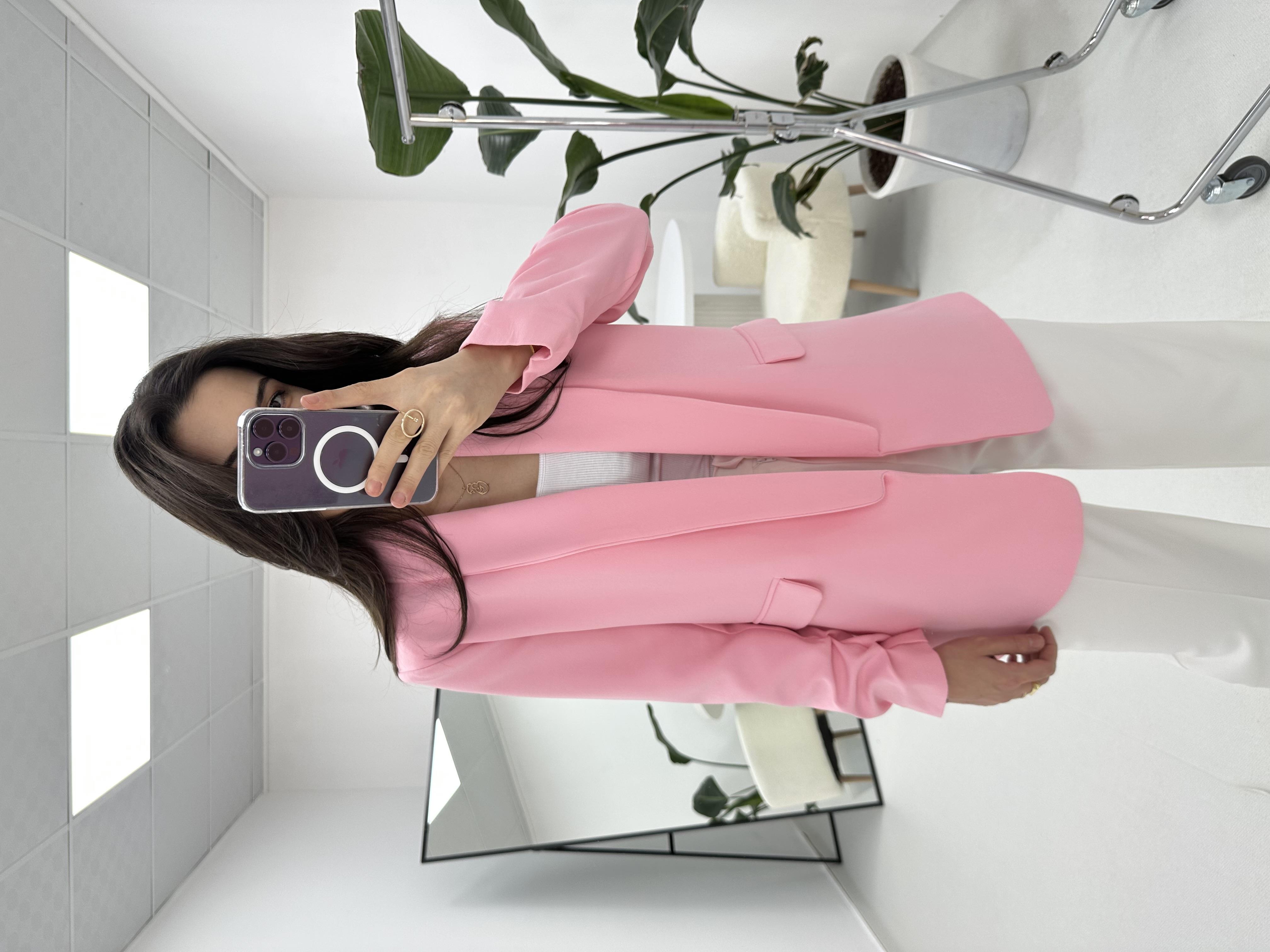 Kolu Büzgü Detaylı Pembe Blazer Ceket