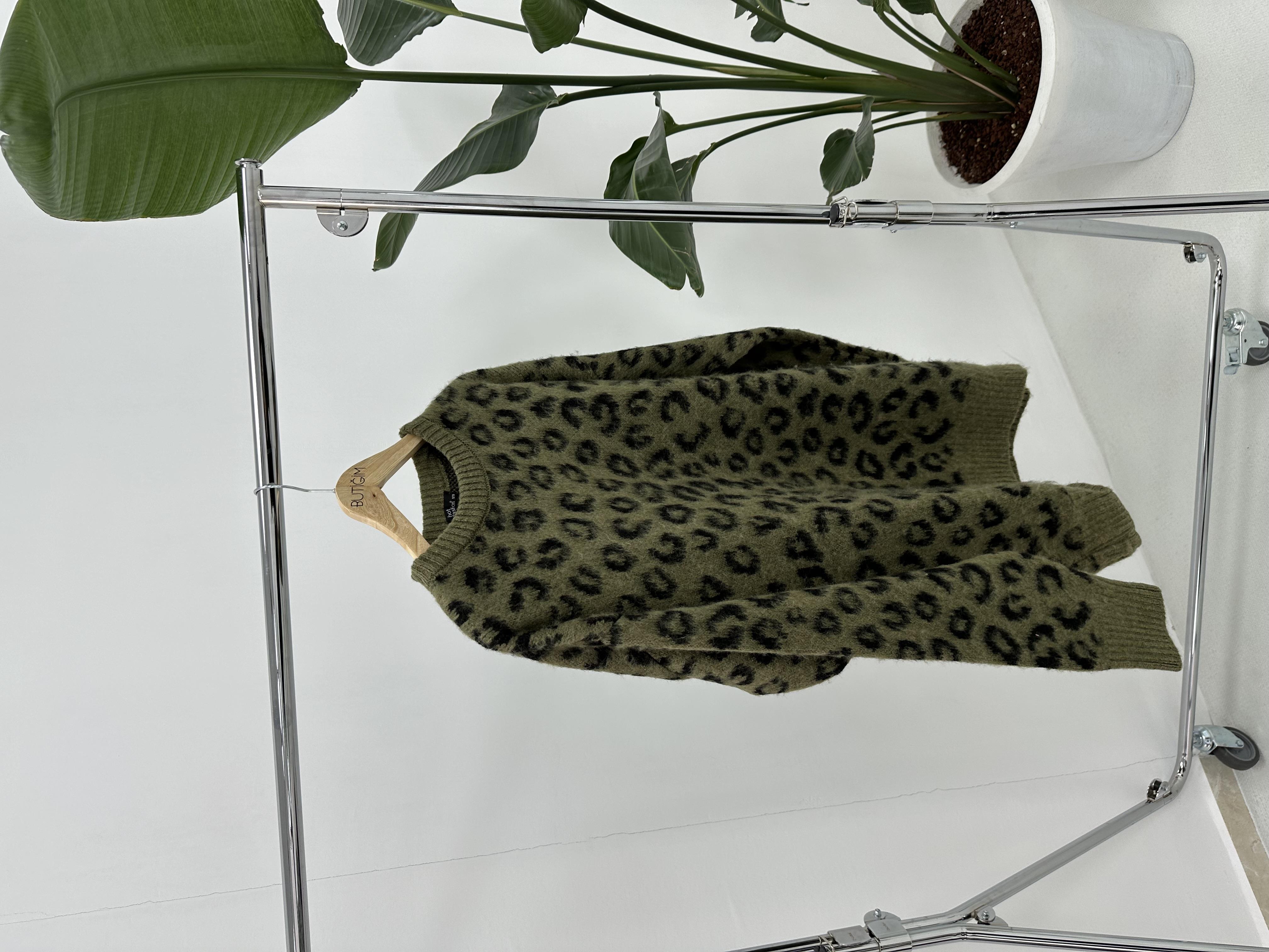 Leopar Desenli Şardonlu Haki  Kazak