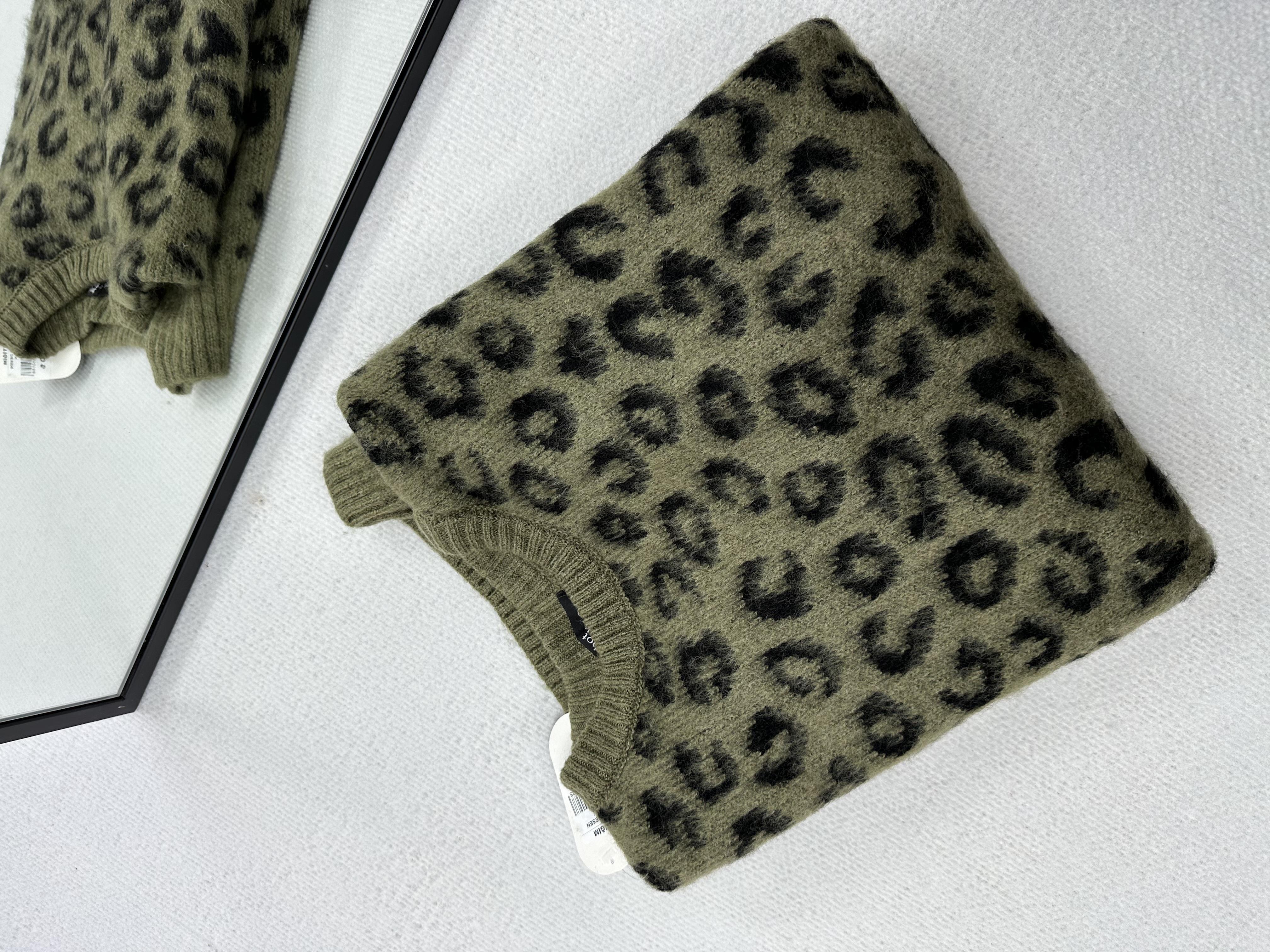 Leopar Desenli Şardonlu Haki  Kazak