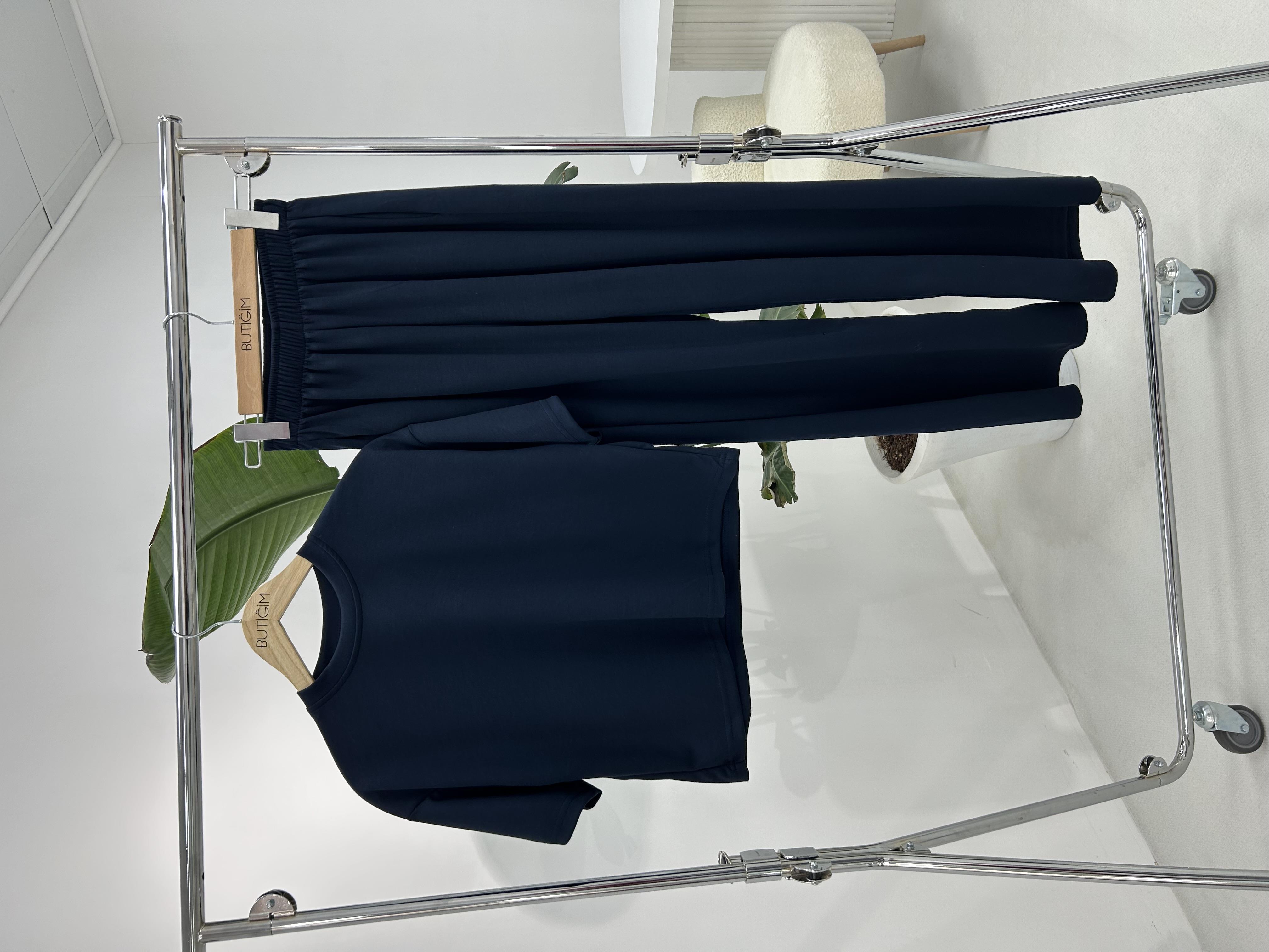 Orijinal Marka Basic Lacivert Takım 