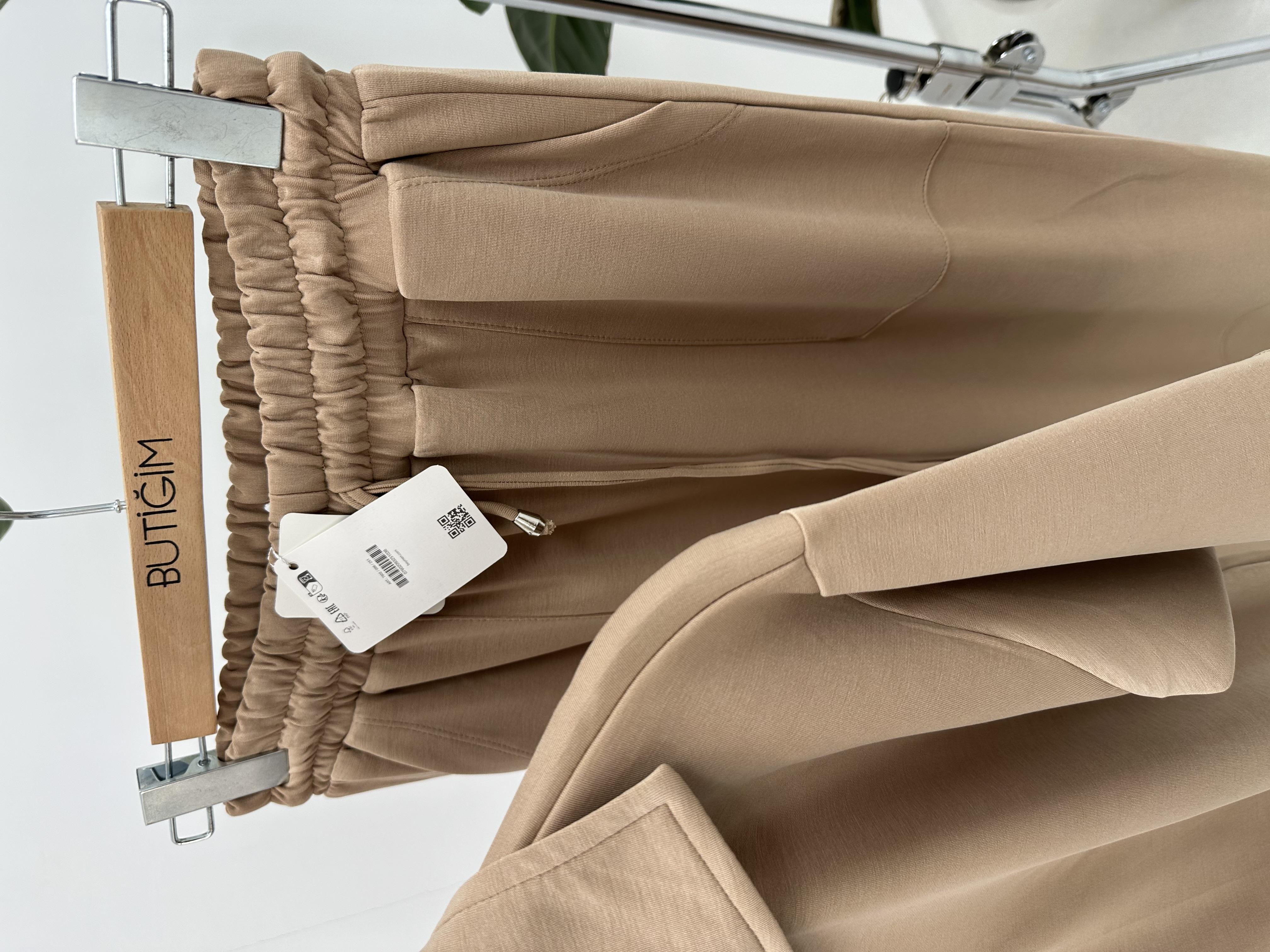 Premium Modal Kumaş Yarım Fermuarlı Camel Takım