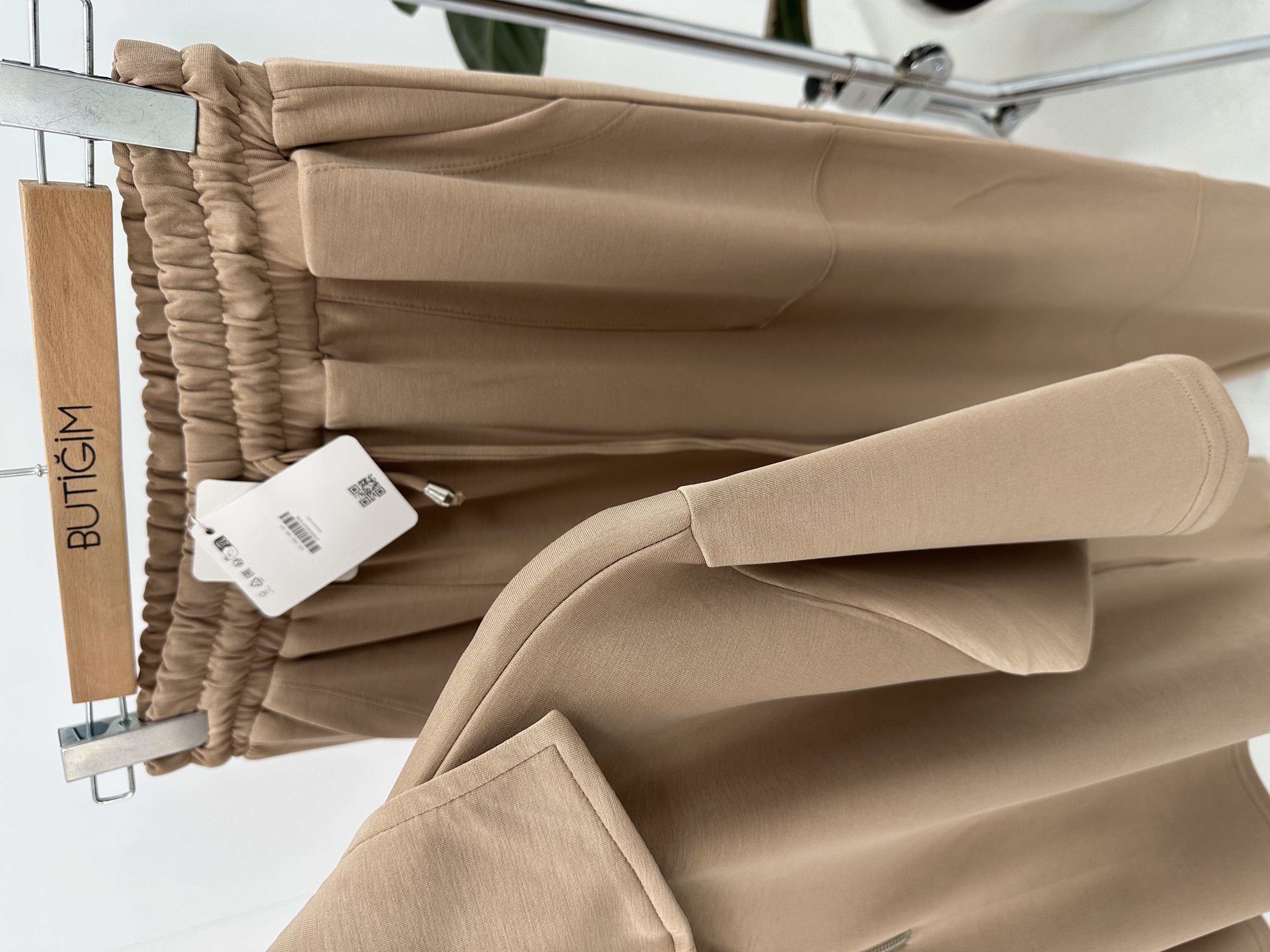 Premium Modal Kumaş Yarım Fermuarlı Camel Takım