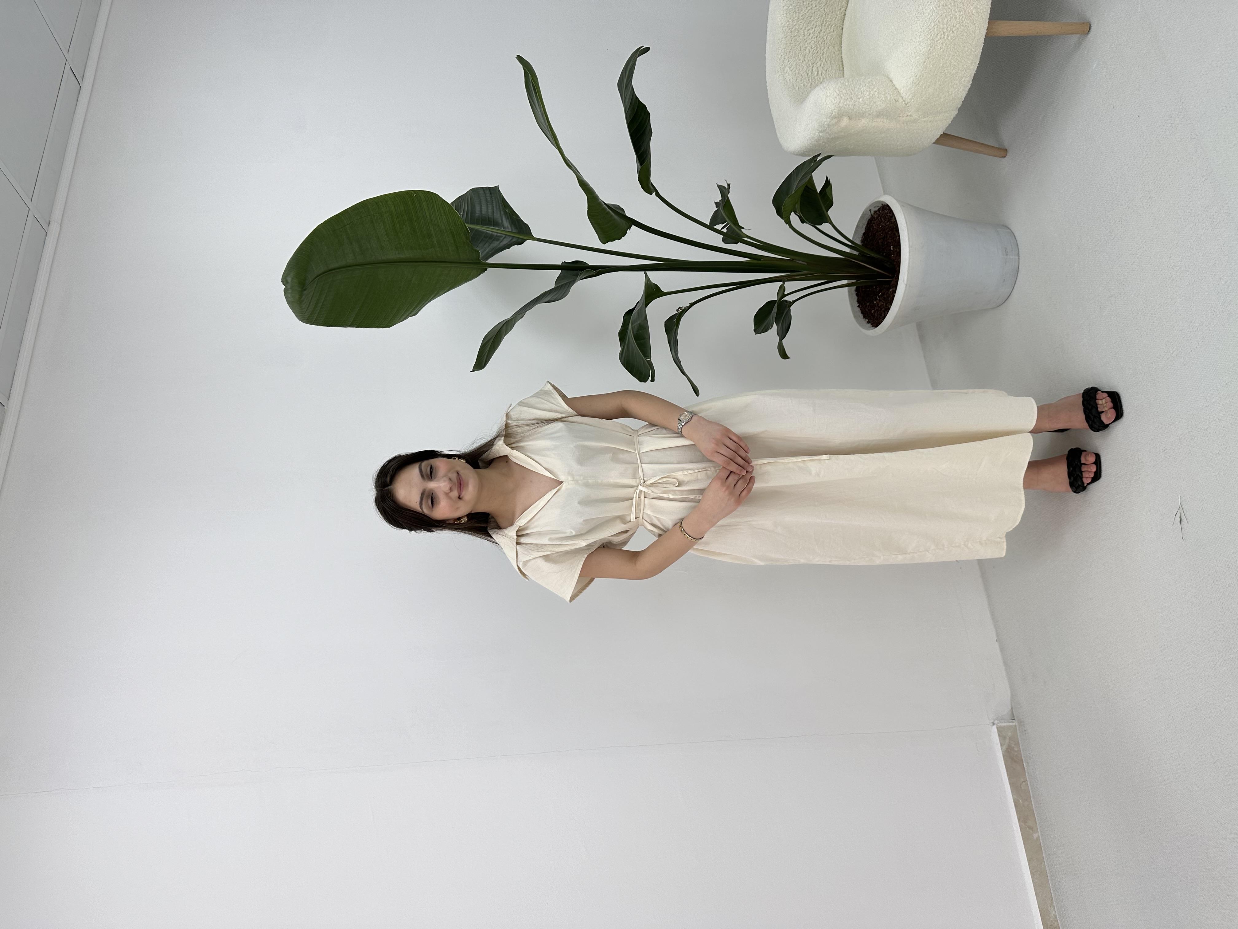Taş Geniş Yaka Oversize Elbise 