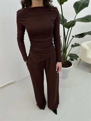 Beli Büzgülü Kahverengi Takım 