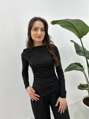 Beli Büzgülü Siyah Takım 