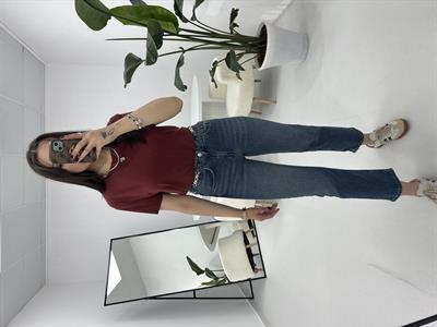 Beli Zincir Detaylı Koyu Mavi Jean 