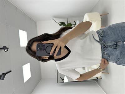 Biyeli V yaka T-shirt