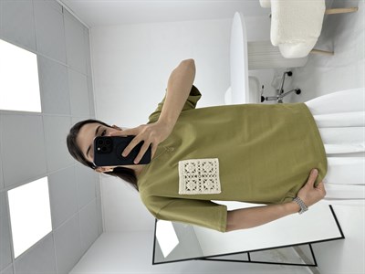 Cep Nakış Detaylı Yeşil  T-shirt 
