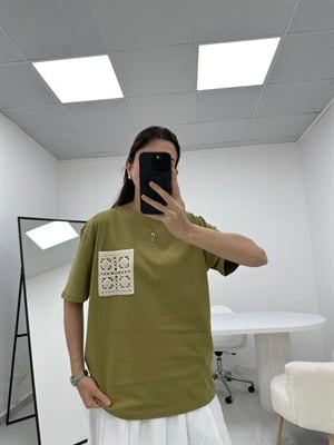 Cep Nakış Detaylı Yeşil  T-shirt 