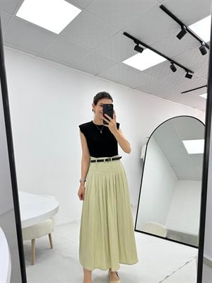 Çift Parça Görünümlü Colorblock Siyah Elbise 