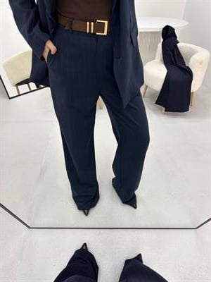 Çizgi Detaylı Lacivert  Kumaş Pantolon 
