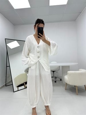 Düğme Detaylı Beyaz Keten Şalvar Model Takım 