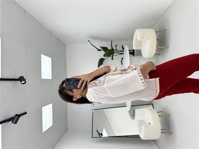 Fil Detaylı Nakışlı Bluz 