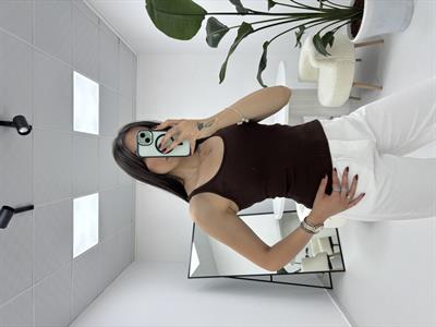 İnce Askılı Fitilli  Oval Yaka Kahverengi Atlet 