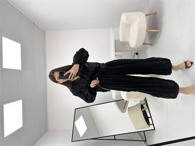 Kırışık Kumaş Detaylı Siyah  Pantolon 