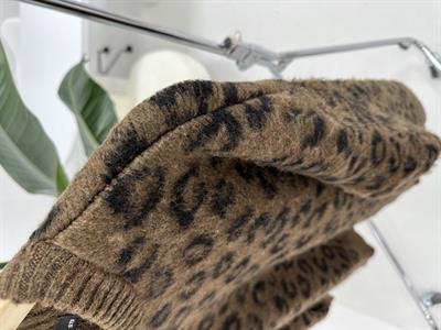 Leopar Desenli Şardonlu Kahverengi  Kazak