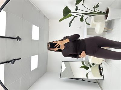 Önü Çıt Çıt Detaylı Kahverengi Bluz