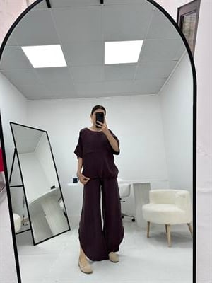 Oval Kesim Paça Detaylı Mürdüm Takım 