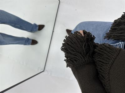 Püsküllü Düğmeli Kahverengi Hırka