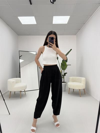 Siyah Beli Lastikli Pilili Pantolon