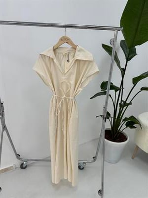 Taş Geniş Yaka Oversize Elbise 