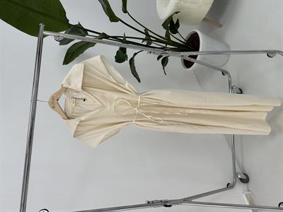 Taş Geniş Yaka Oversize Elbise 