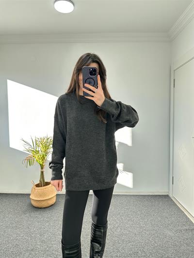 YUMOŞ DOKULU OVERSIZE KAZAK