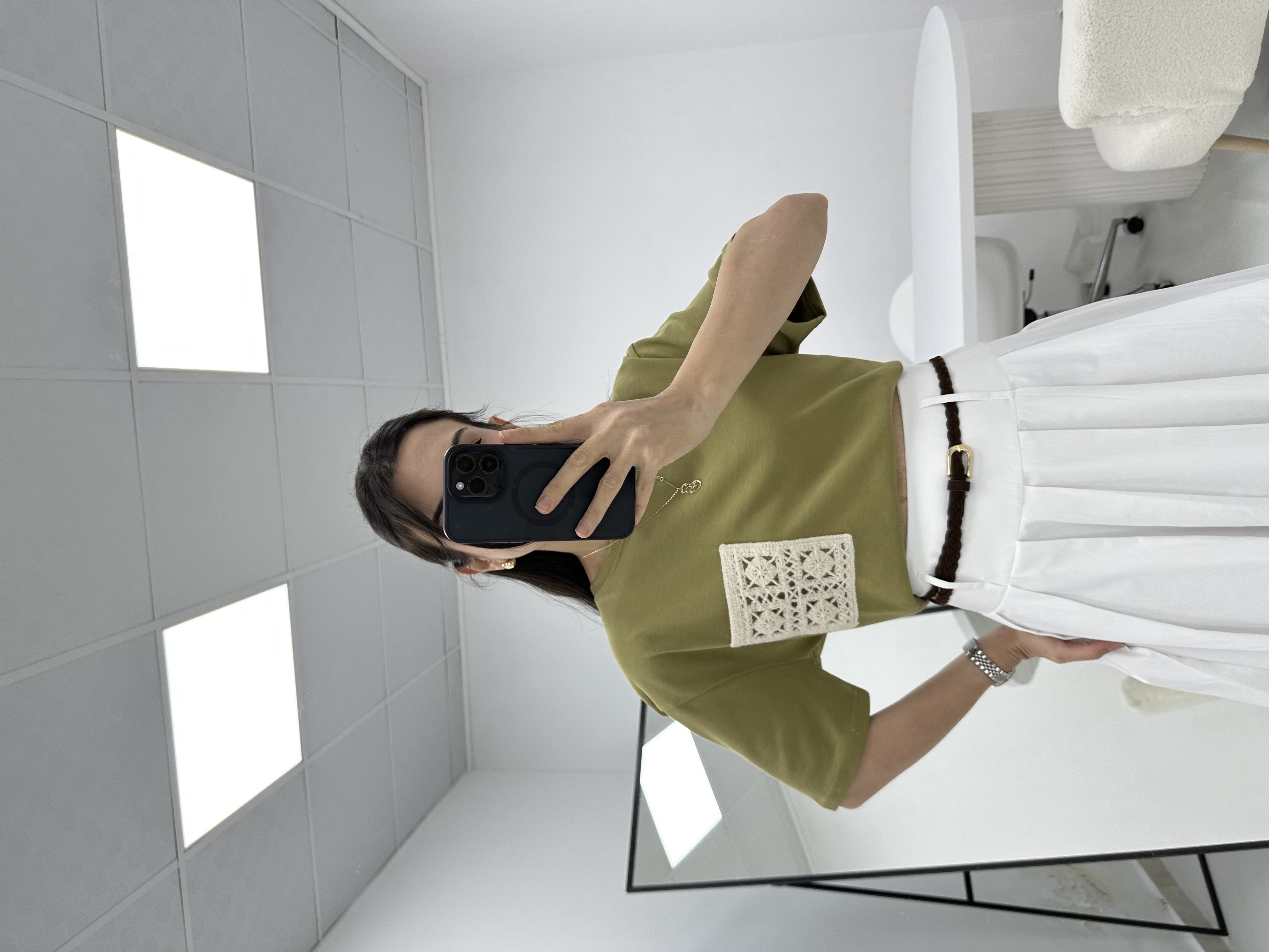 Cep Nakış Detaylı Yeşil  T-shirt 