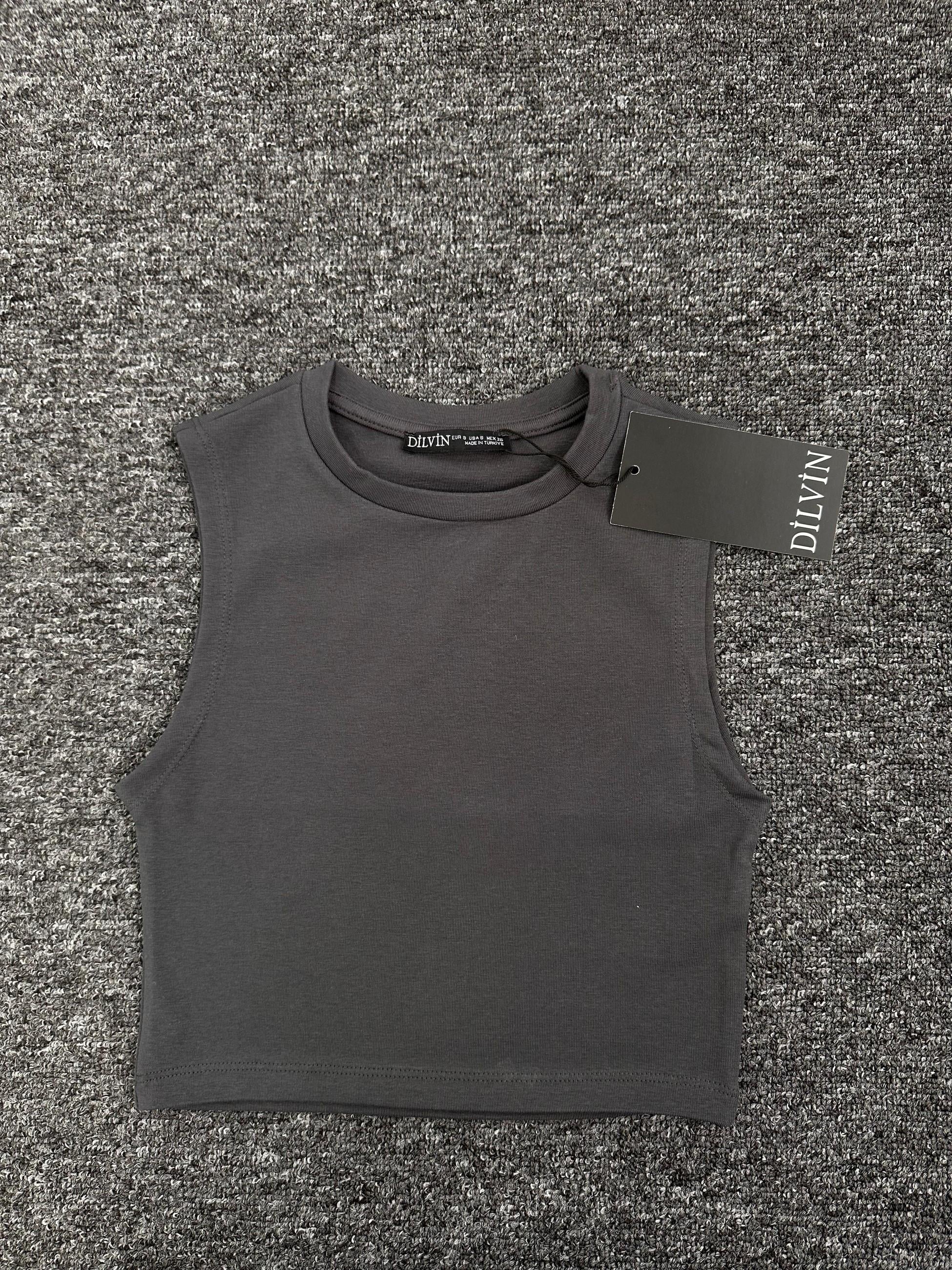 DİLVİN SIFIR YAKA CROP