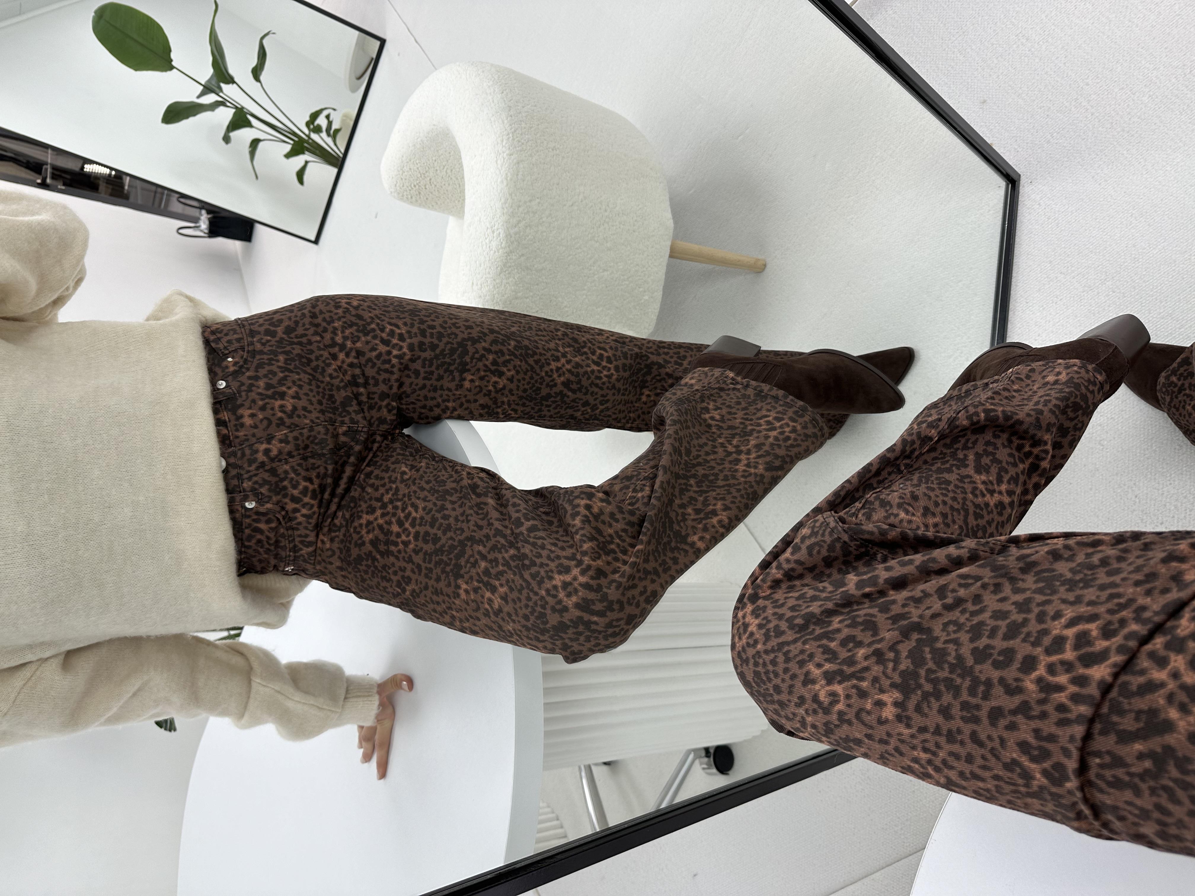 Kahverengi Leopar Desenli Pantolon 