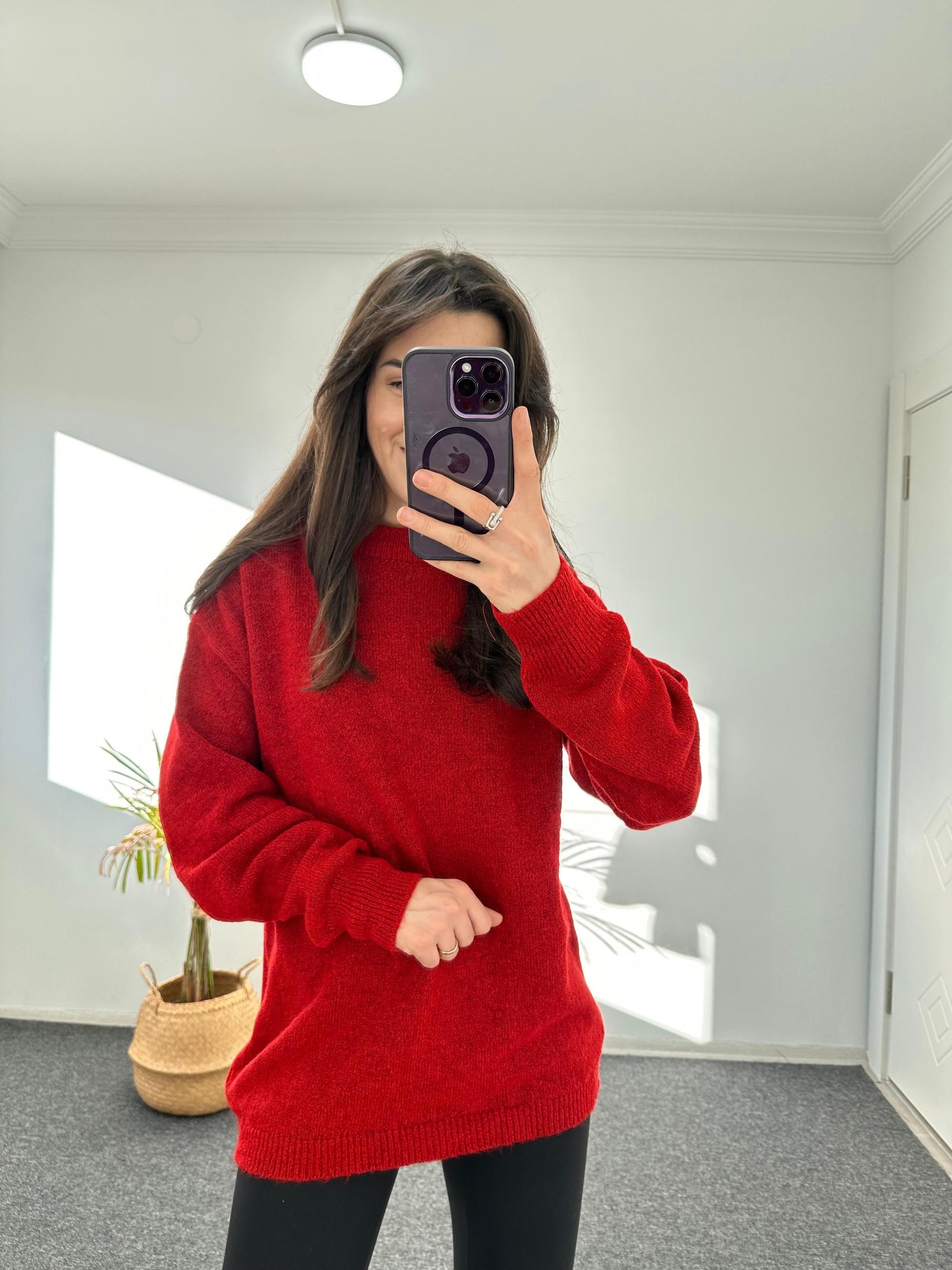 YUMOŞ DOKULU OVERSIZE KAZAK