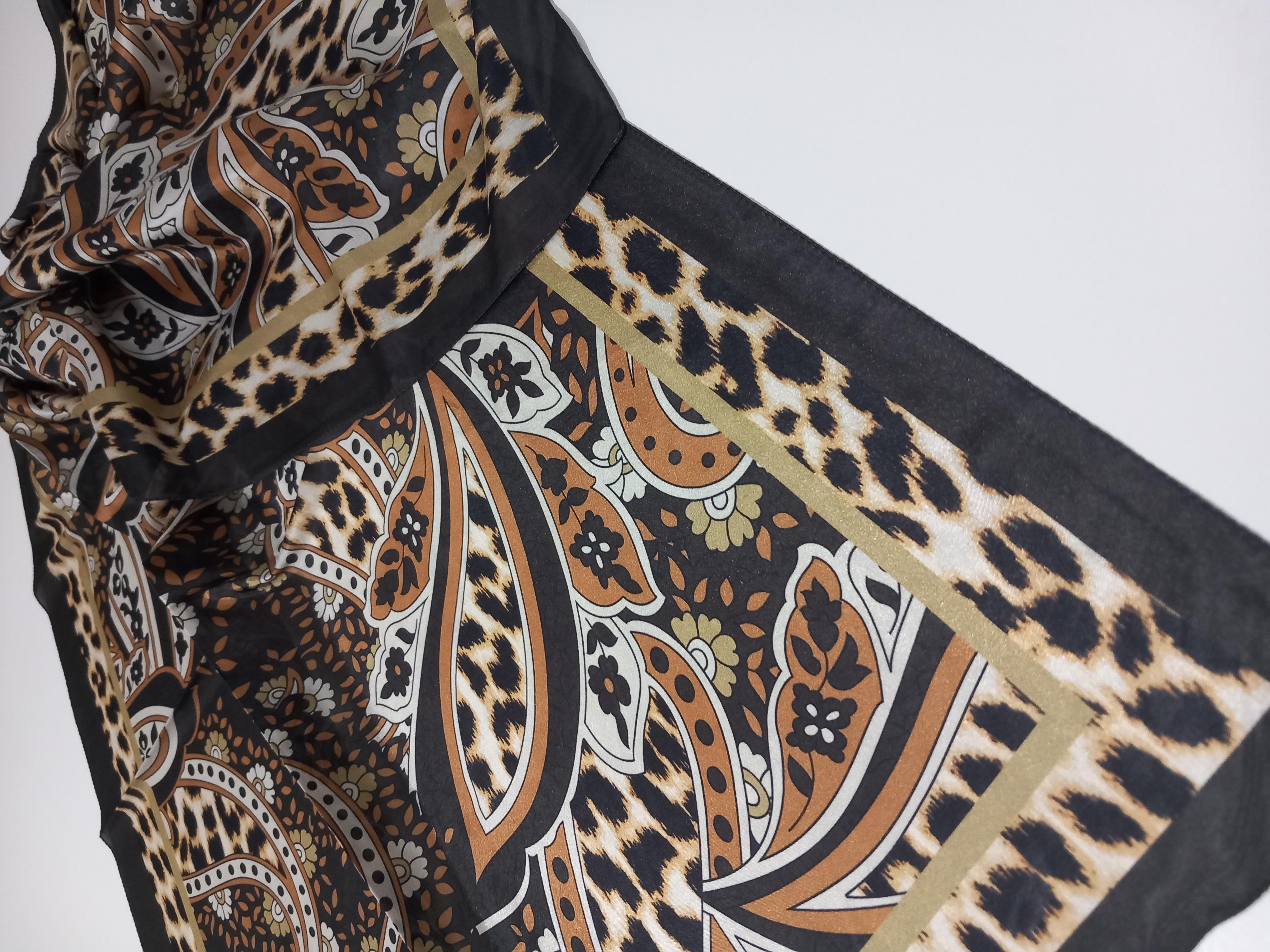 Harem Scarf Brisa Dijital Haki Yeşili Leopar Etnik Desen Şal-7503-531-KVS0576