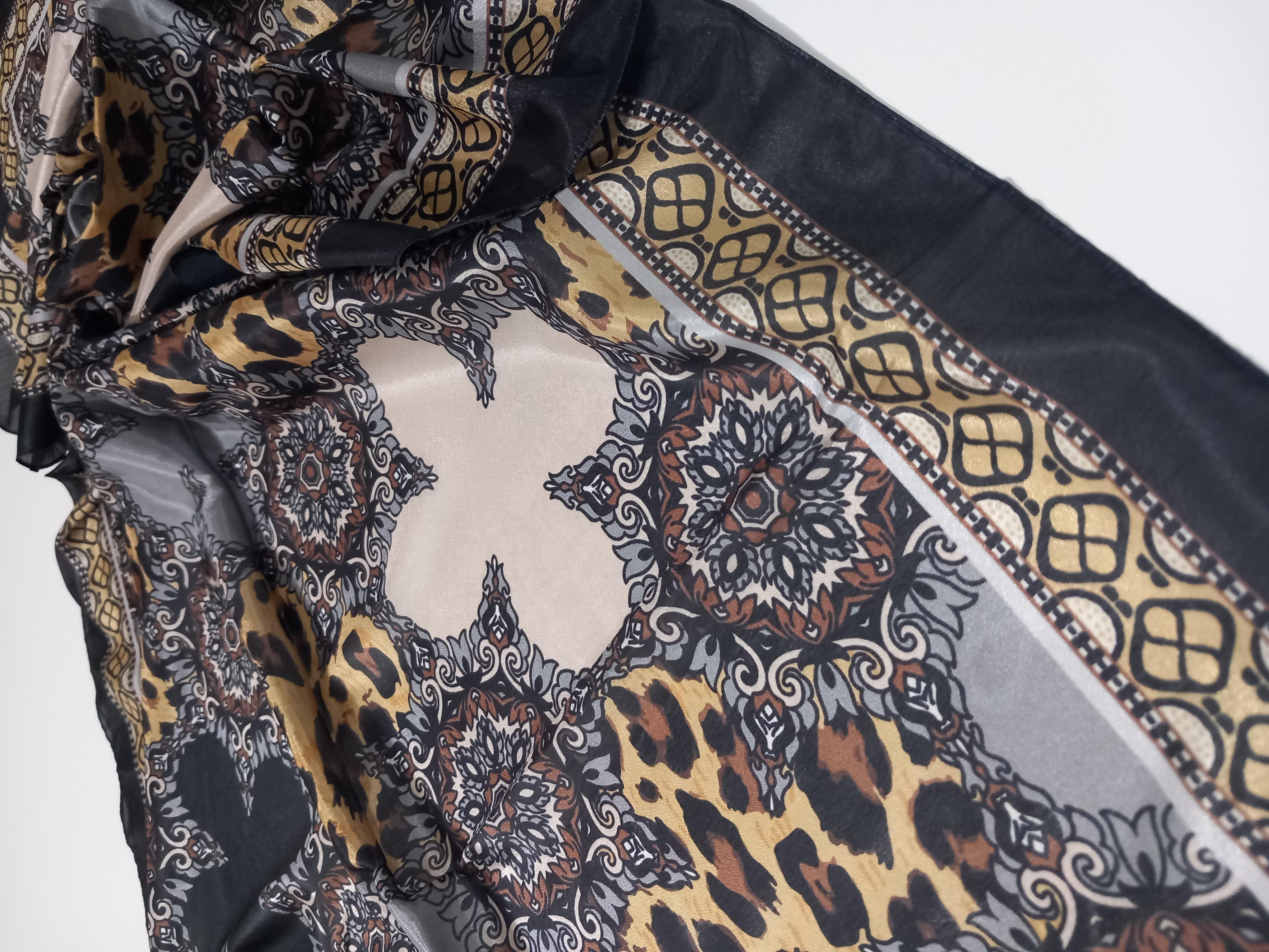 Harem Scarf Brisa Dijital Siyah Sarı Leopar Etnik Desen Şal-7501-530-KVS0592