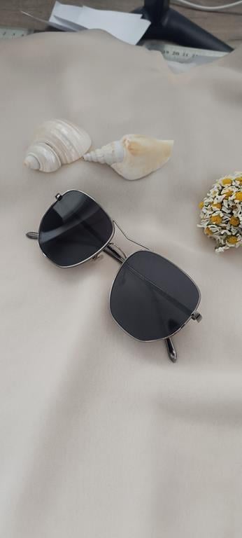 DK4259 COL.2 Kadın Güneş Gözlüğü Kutusunda  