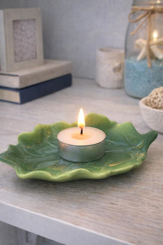 Yaprak Formlu Seramik Mumluk | Dekoratif Tealight Mumluk, Yemek Masası & Ev Dekoru (Yeşil)