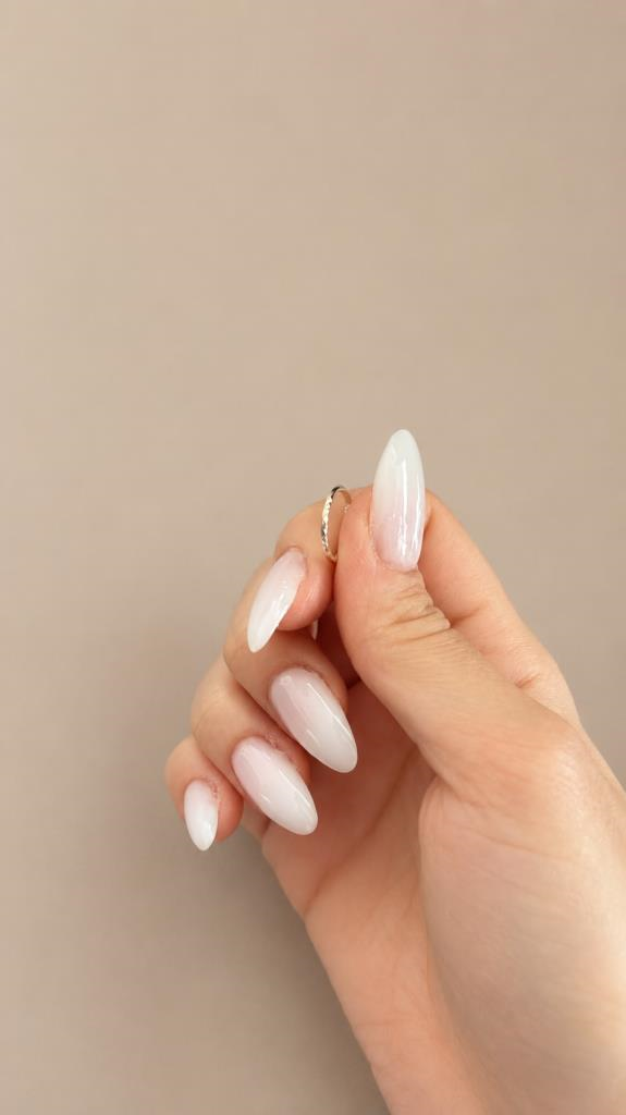 925 Ayar Gümüş Minimal Halka Piercing Küpe – İnce Tasarım Tragus Helix Burun Halkası