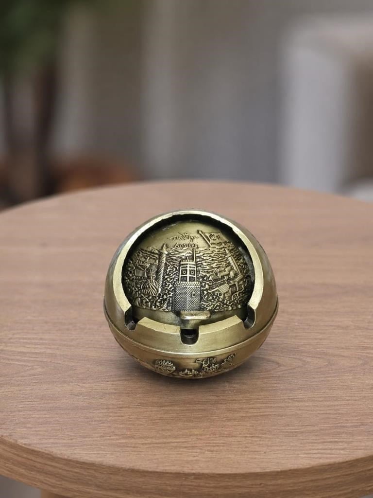 Kapaklı Metal Küllük Açılır Kapanır Dekoratif Masa Üstü Küllük Vintage Sarı 7.5 Cm