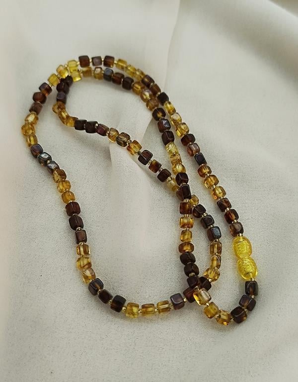 Kolye Kehribar Amber Doğaltaş Küp Kesim Karışık Renkli  Yetişkin Kolyesi