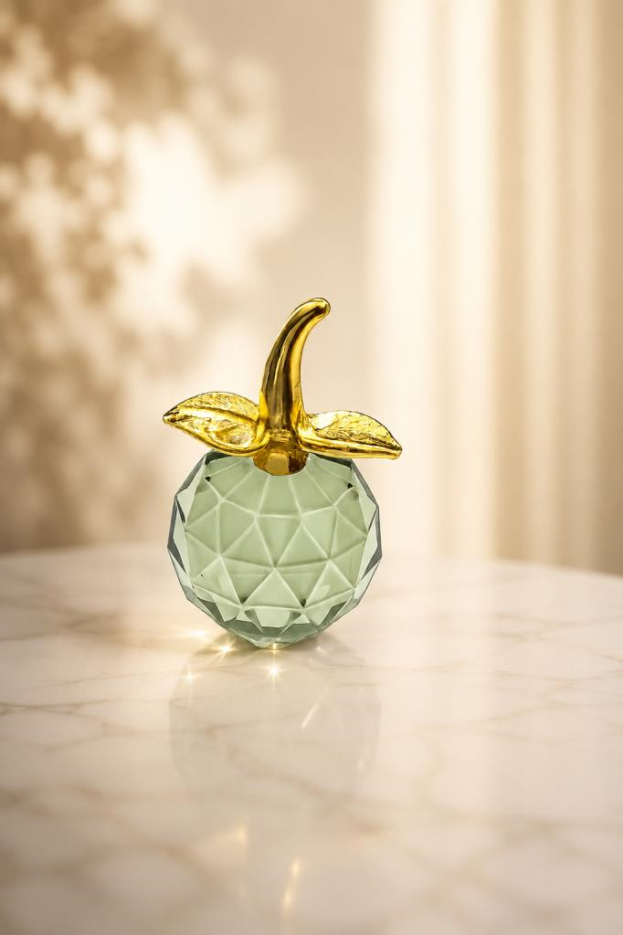 Mini Kristal Cam Dekoratif Elma Biblo 6.5 CM Gold Yapraklı Modern Masa Ofis Süsü 
