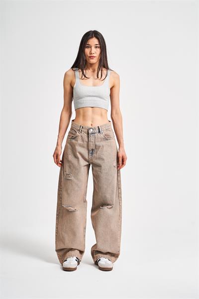 Antik Mid-Rise Loose Fit Jean