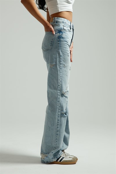 Buz Mavi Yırtıklı Straight Jean