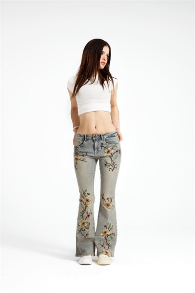 Çiçek Desenli Flare Jean