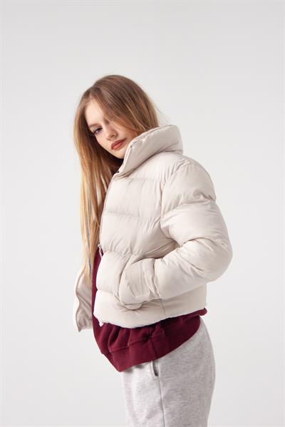 Ekru Şişme Mont