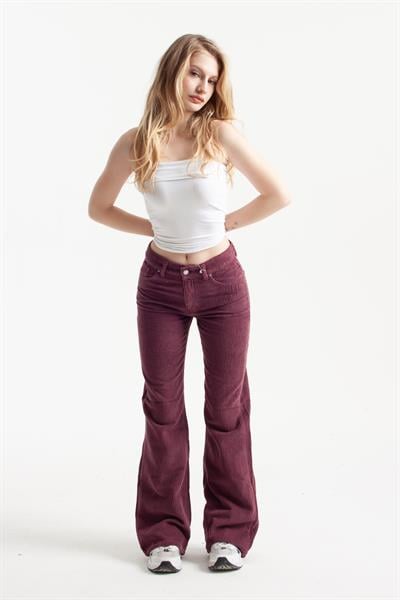 Koyu Mürdüm Kadife Kumaş Flare Jean