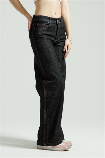 Raw Boyfriend Jean