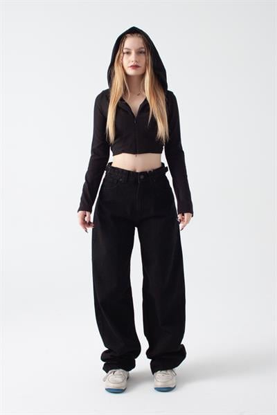 Siyah Kemer Detay Wide Leg Jean