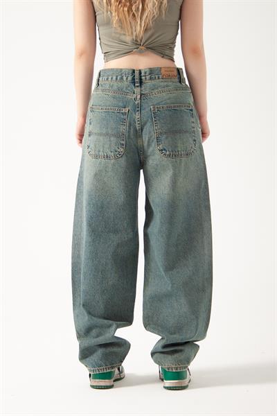 Soluk Mavi Tint Skater Jean