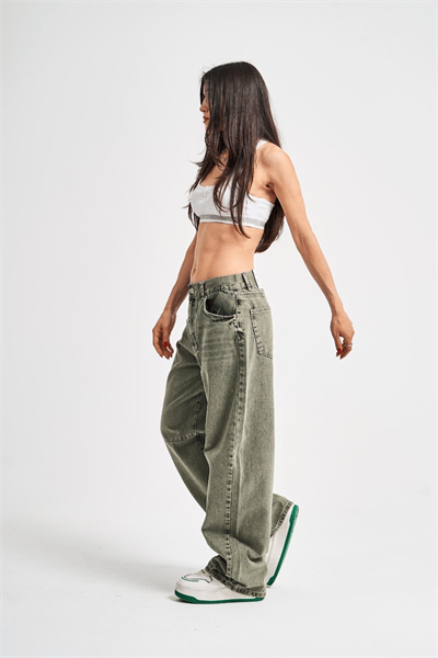 Special Tint Baggy Jean