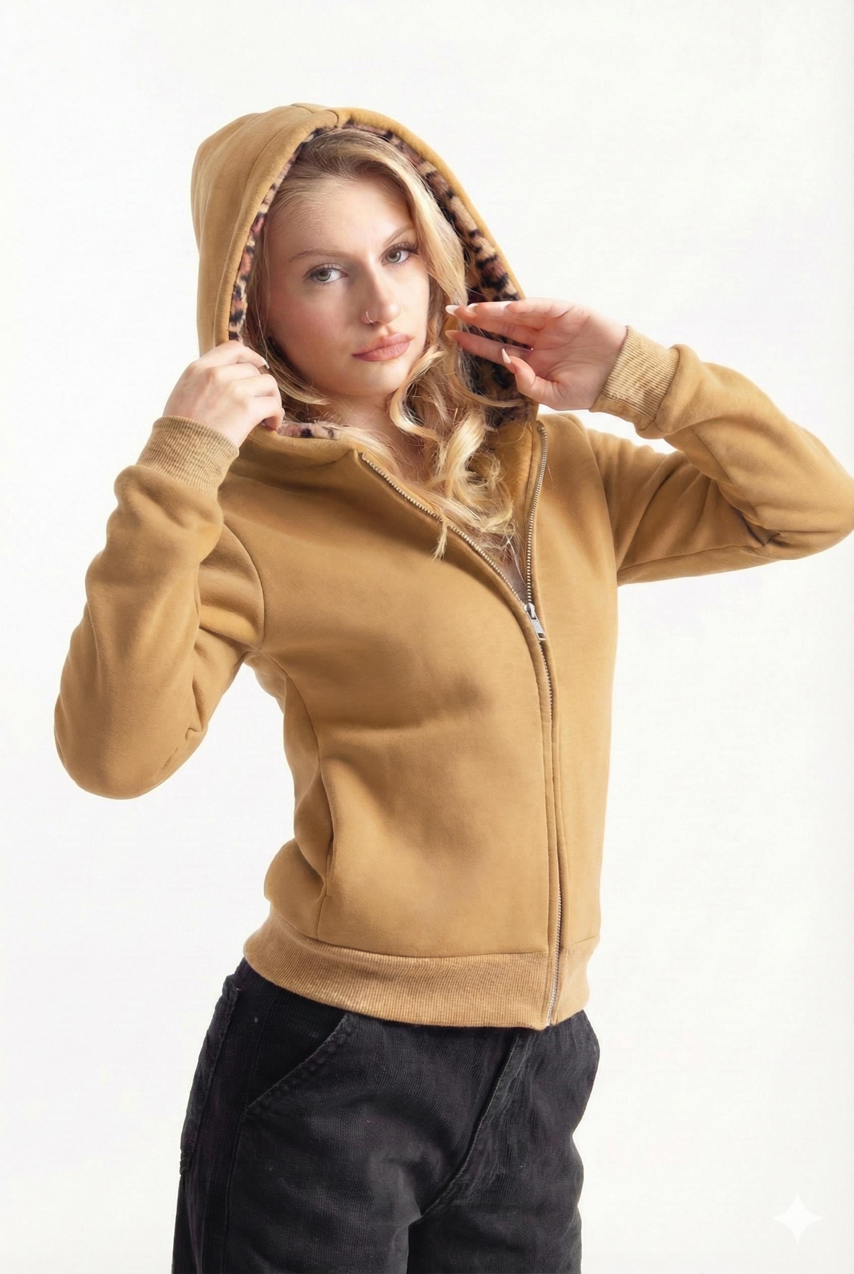 Açık Taba Vücuda Oturan Leoparlı Zip-Hoodie